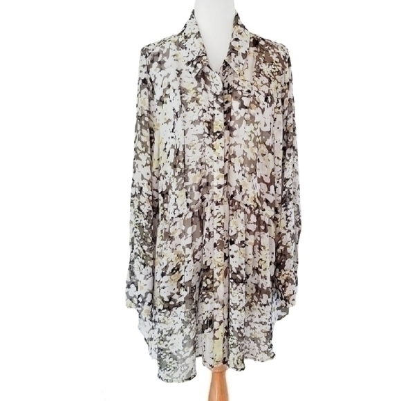 LANE BRYANT SEMI SHEER WATERCOLOR BLOUSE SZ 4X - Picture 2 of 9